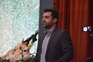 ستاره&zwnj;های انقلاب را باید به نسل جدید معرفی کرد