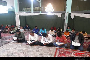محفل انس با قرآن کریم در پایگاه بیت المقدس روستای توانه نهاوند