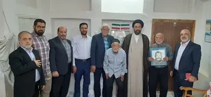 بازدید از حاج مصطفی مختاری کهنسال ترین رزمنده دفاع مقدس اصفهان