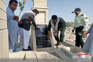 شهدا سند افتخار و آبروی انقلاب هستند