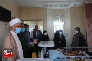 عیادت حجت&zwnj;الاسلام نجاری از کودکان صعب العلاج در بیمارستان اکباتان همدان