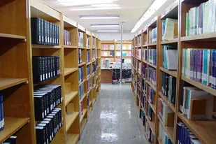 بررسی ظرفیت&zwnj;های ملایر برای احداث کتابخانه مرکزی