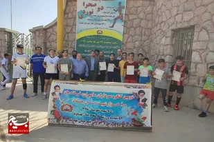 تیم شهید نادری روستای تکه قهرمان دو صحرانوردی نهاوند شد