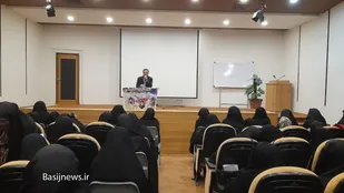 برگزاری همایش عاشقان ولایت و دوره ی طرح ولایت