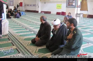 حضور دانش آموزان دهاقانی در همایش &laquo;احلی من العسل&raquo;