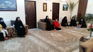 از تجلیل پرستاران تا اهدا کمک به نیازمندان به همت بسیجیان شاهرود