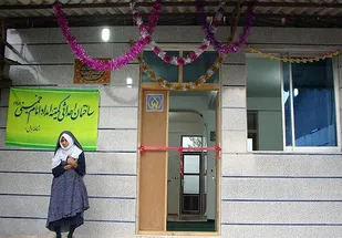 اولویّت تحویل مسکن با خانوارهای محروم مرزی استان است