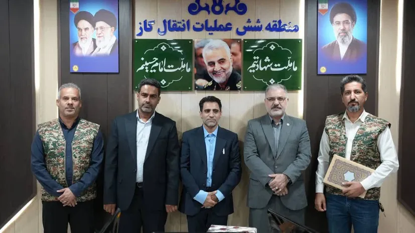 تأکید بر نقش بی‌بدلیل کارگران و صنعت در خودکفایی کشور؛ نشست مسئول سازمان بسیج کارگران و کارخانجات هرمزگان با مدیر منطقه ۶ عملیات انتقال گاز