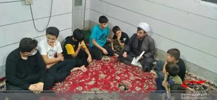 برگزاری حلقه صالحین با موضوع یاد و خاطره شهیدان