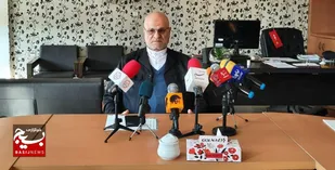 قرآن و مسجد دو رکن هویت امت اسلامی هستند