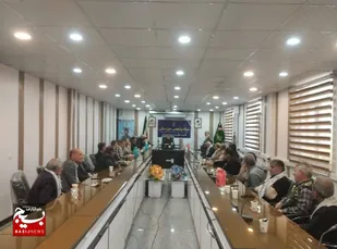 همایش روایان دفاع مقدس درشوشتر برگزارشد
