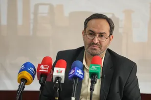 هیچکدام از کارخانه&zwnj;ها و واحدهای تولیدی که بسیج کارگران در آنجا حضور دارد و فعال است، به تعطیلی کشیده نشده&zwnj;اند