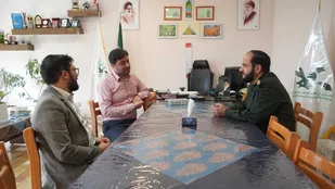 دیدار معاون روابط عمومی سپاه استان با مدیرکل کانون پرورش فکری کودک و نوجوانان استان قزوین