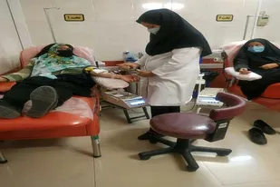 طرح جهادی اهدای خون توسط پایگاه فاطمیون حوزه زکیه در زاهدان اجرا شد