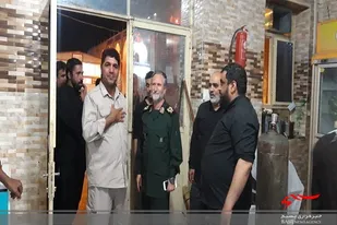 طبخ غذای گرم روزانه بیش از 2 هزار پرس برای زائران پاکستانی در سیستان و بلوچستان