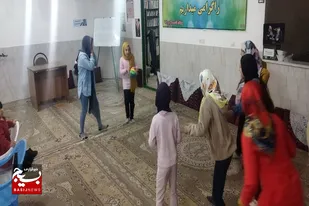 ویژه برنامه یک روز شاد در پایگاه حضرت فاطم زهرا (س) سرخه برگزار شد