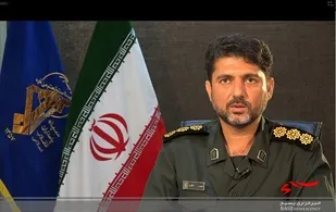 پیام تبریک فرمانده ناحیه سپاه حاجی آباد به مناسبت ایام الله دهه فجر/رمز پیروزی انقلاب اسلامی ایمان و وحدت کلمه بود.