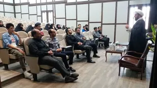 دوره توانمند سازی ویژه مسئولین و اعضای شورای بسیج دانشجویی شهرستان دشتستان برگزار شد