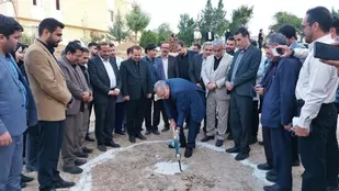 کلنگ بیمارستان ۳۲ تختخوابی پاتاوه و پل شهید نجفی سی&zwnj;سخت به زمین زده شد