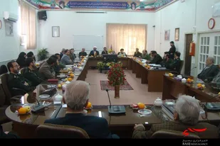 ما به ایثارگران ،جانبازان، خانواده شهداء و آزادگان بدهکاریم