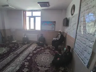 بازدید مسئول نمایندگی ولی فقیه در ناحیه مقاومت دهاقان از گردان 114 امام حسین علیه السلام