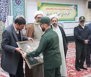 تجلیل از پاسداران و فعالان قرآنی در مهریز