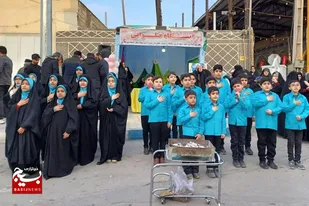 ایستگاه صلواتی همزمان با نیمه شعبان در سرخه برپا شد