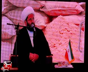 یادواره ۴۳۰ شهید شهرستان محمودآباد برگزار شد