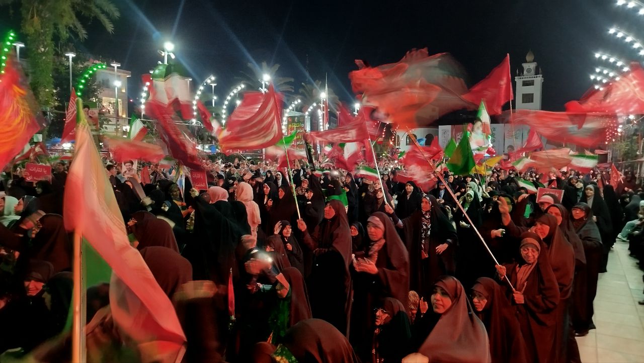 گیلان با بصیرت، خون‌خواه رهبر شهید و پاسدار امنیت ایران می‌ماند