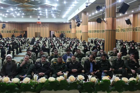 همایش تجلیل از فرماندهان نمونه حوزه وپایگاههای مقاومت ناحیه مرکزی یزد