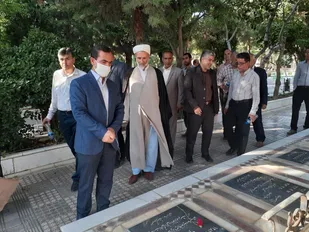 غبارروبی گلزار شاهرود با حضور کارکنان جهادکشاورزی+ تصاویر