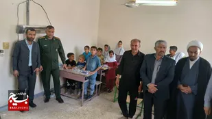 توزیع ۱۰۰ بسته لوازم التحریر بین دانش آموزان میداود