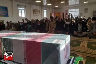 وداع آخر بسیجیان شهرستان هیرمند با شهید گمنام