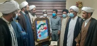 سرکشی و تجلیل از خانواده های  شهدای روحانی شهرستان رودان
