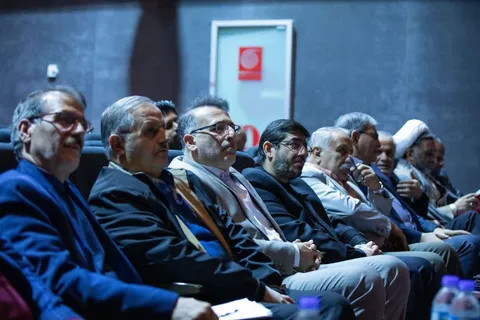شب شعر و موسیقی مقاومت «ملت حسین(ع)» برگزار شد