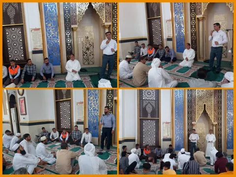 برگزاري میز خدمت جهادی در مسجد جامع روستای حمیران