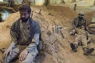 ایثار و شهادت در باغ موزه دفاع مقدس یزد به تصویر کشیده می شود