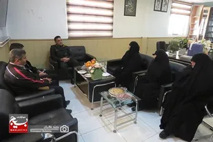 دیدار مسئولان مدرسه علمیّه خواهران کنگان با فرمانده سپاه این شهرستان