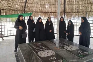 مزار شهدای چابهار غبارروبی شد