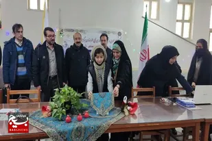 کتاب &laquo;دلتنگم و می&zwnj;دانی&raquo; در ملایر رونمایی شد+تصاویر