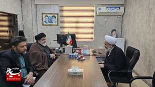 دیدار جمعی از مسئولان با مسئول حوزه نمایندگی ولی فقیه در سپاه خوزستان