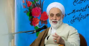 شاهد نهادینه شدن موضوع نماز در سطح جامعه باشیم