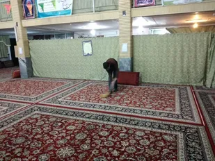 آماده سازی مساجد برای ورود به ماه رمضان به همت بسیجیان شاهرود