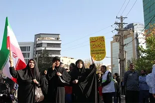 راهپیمایی باشکوه یوم الله 13 آبان در کرج