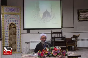 شاخصه اصلی پیامبر اسلام(ص) اخلاق حسنه بود