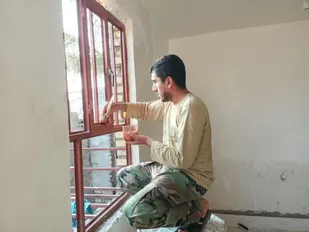 ساخت و تعمیر خانه های محروم شهری و روستایی هندیجان