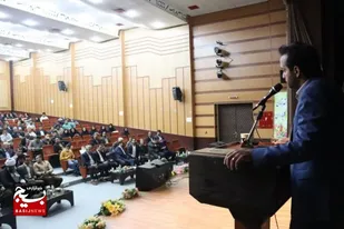 بهره&zwnj;مندی ۸۵۰۰ مستمری بگیر صندوق بیمه روستاییان همدان از خدمات بیمه تکمیلی