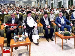 ششمین مراسم تجلیل از پیشکسوتان دفاع مقدس خراسان رضوی با حضور ۷۵۰ نفر در مشهد