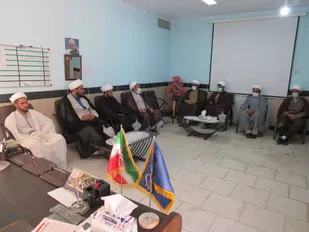 دیدار روحانیون با مسئول دفتر نمایندگی ولی فقیه فقیه شهرستان بم