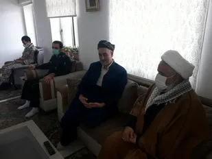 روحانیان اهل سنت پشتیبان انقلاب هستند